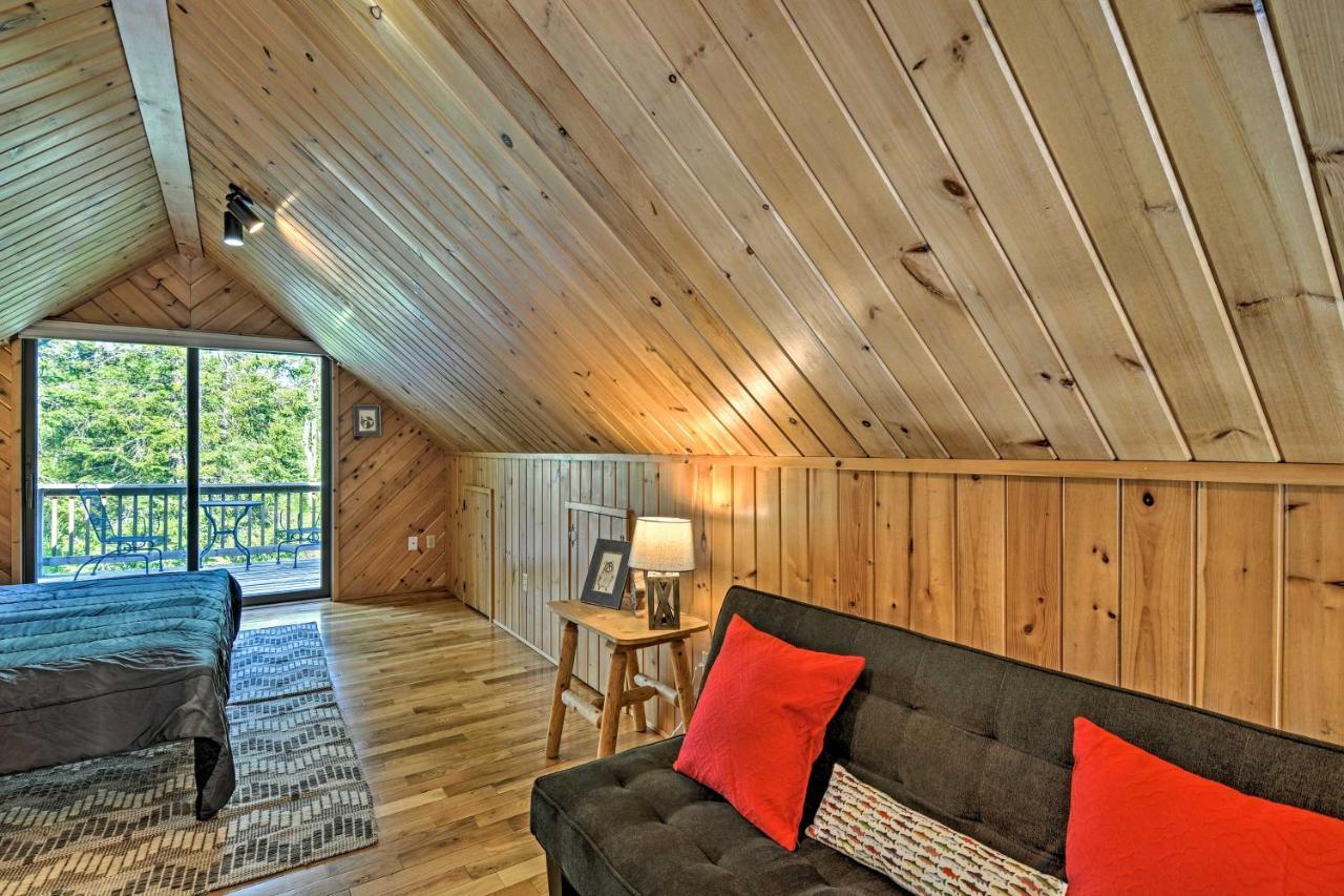 Riverfront Traverse City Cabin Fish, Kayak And Tube エクステリア 写真