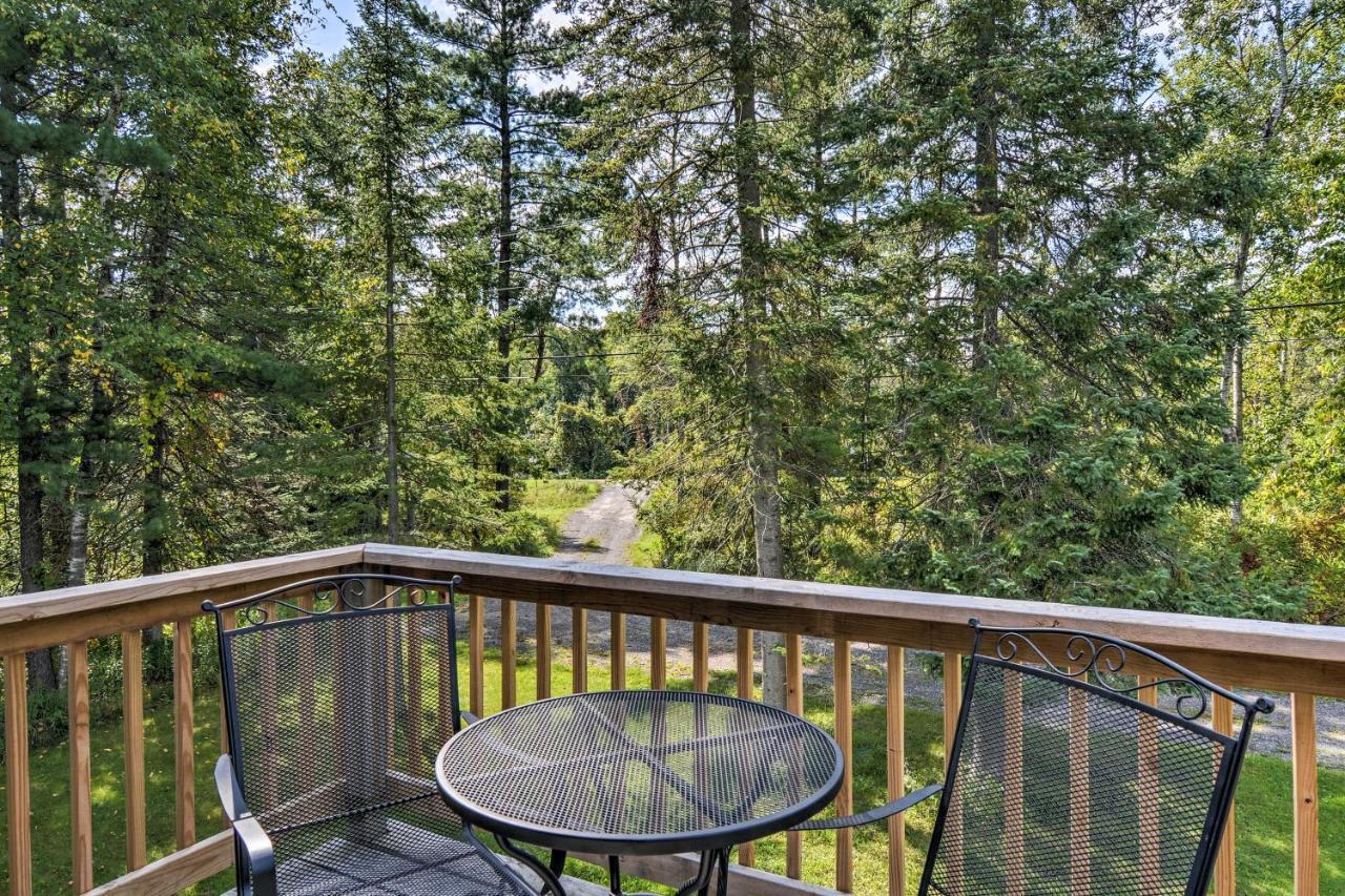 Riverfront Traverse City Cabin Fish, Kayak And Tube エクステリア 写真